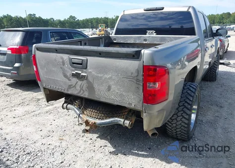 2007 Chevrolet Silverado 1500 Lt1 z USA, uszkodzony, nr VIN 2GCEK13M971577841